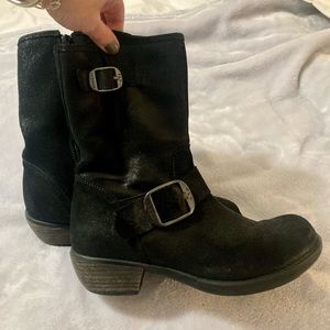 Fly London (41-10) Black leather mid calf boots